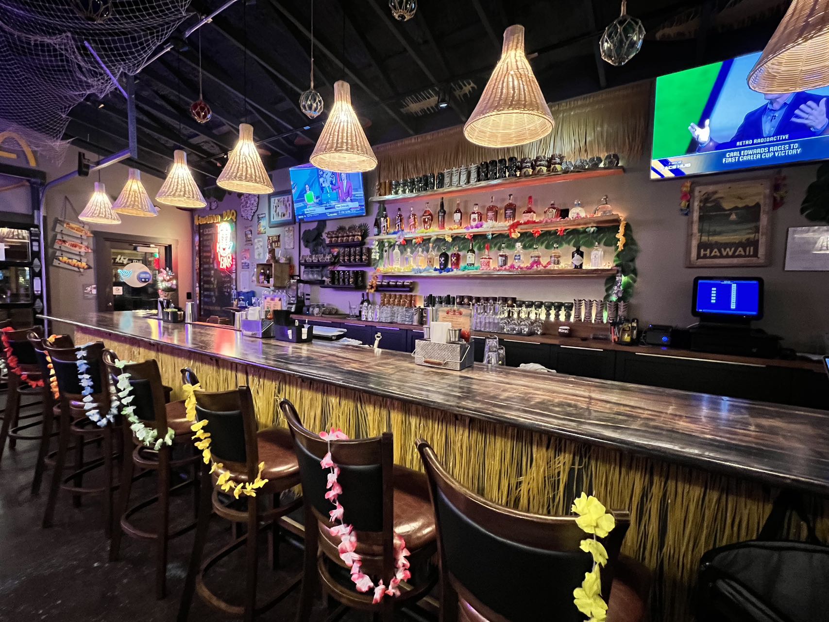 Hawaiian Restaurant Ohana Island Grill and Bar | Delaware